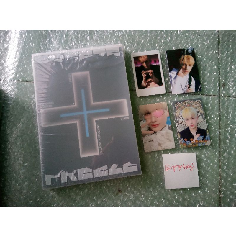 (WTS BUNDLE) TXT FREEZE HUENINGKAI SET ALBUM UNSEALED APPLE MUSIC & WEVERSE POB WORLD VER. OFFICIAL