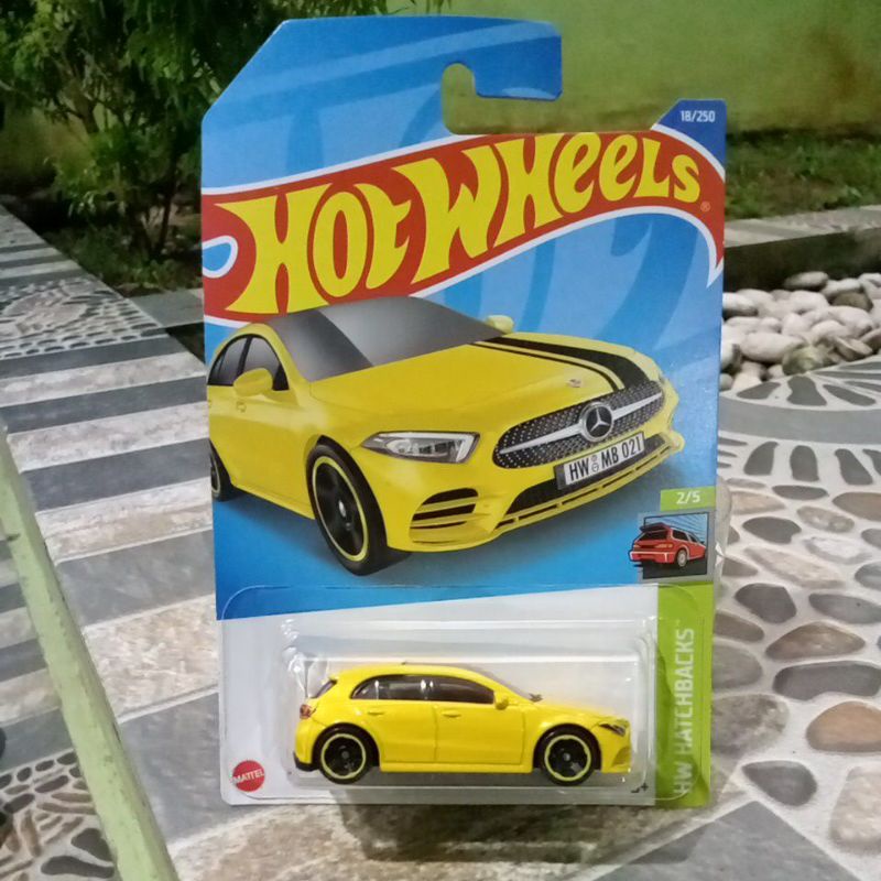 Hot wheels 19 Mercedes -Benz A- Class