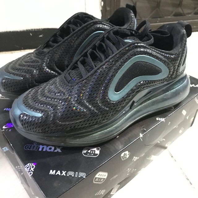 NIKE AIR MAX 720 BLACK METALLIC