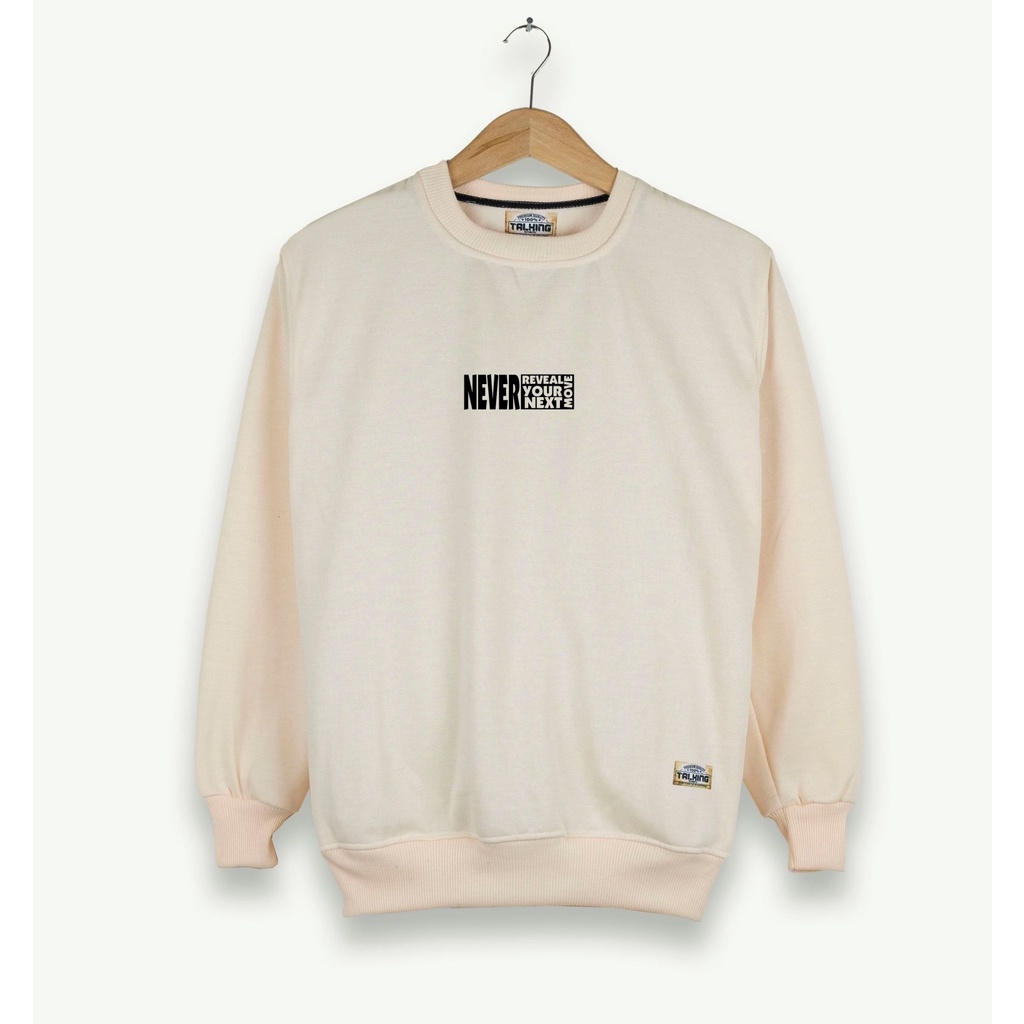 TALKING Sweater Crewneck Oversize Pria Wanita Cream Motif NEVER