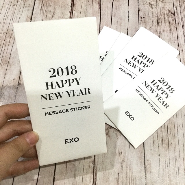 OFFICIAL messages sticker EXO  happy new year 2018
