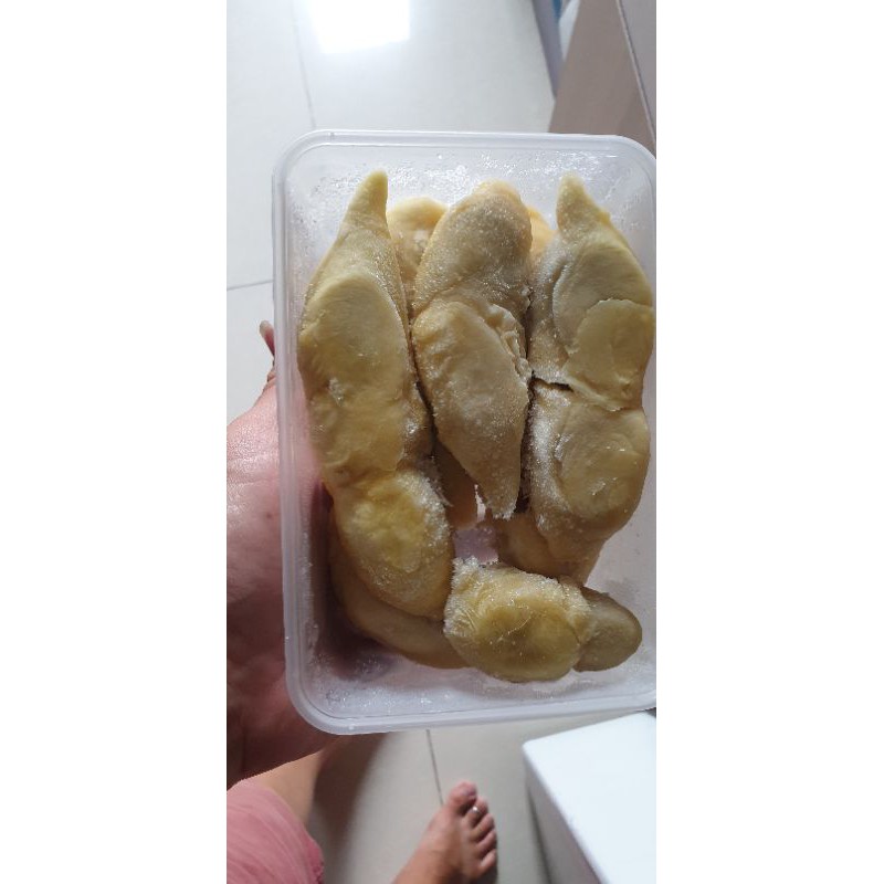 Durian Kupas Luwuk