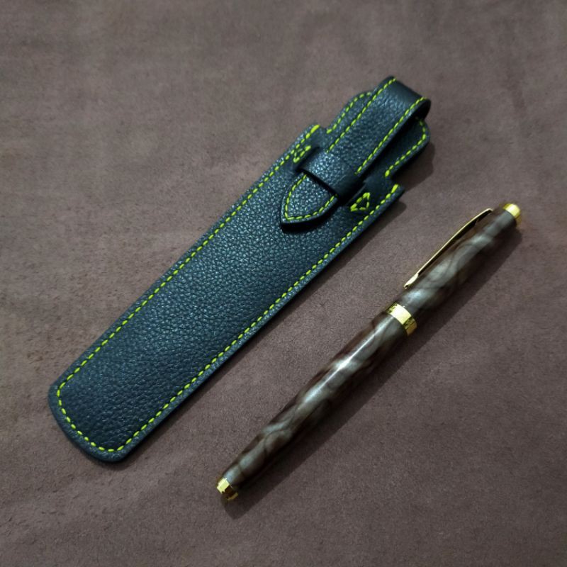 

Ballpoint / stylus pen cover kulit asli handmade