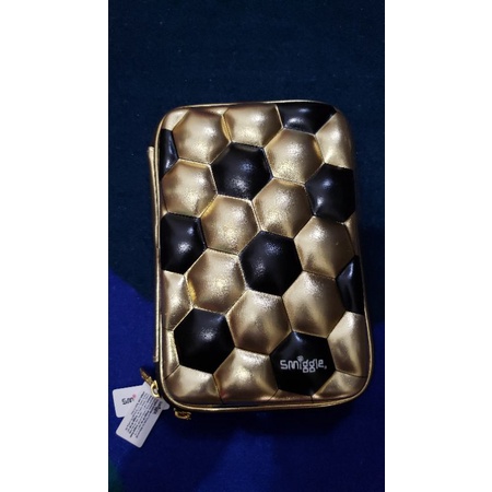 

kotak pensil smiggle bola gold original 100%