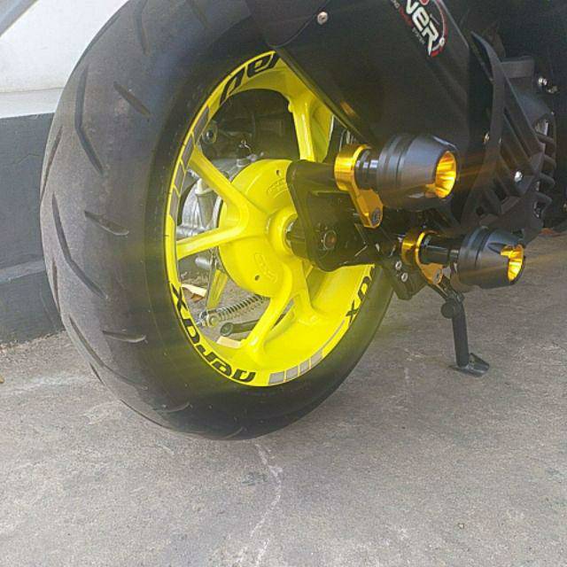 Sticker velg sticker velk Aerox kuning