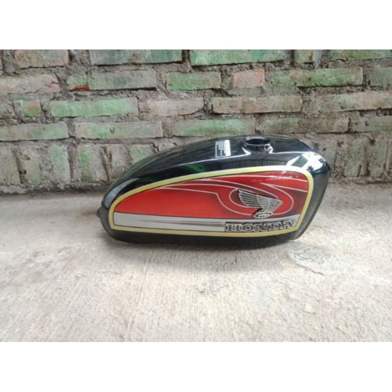 tangki cb 100 - tangki cb glatik - tangki cb dilan - tangki cb100 - tangki honda cb emblem cb import