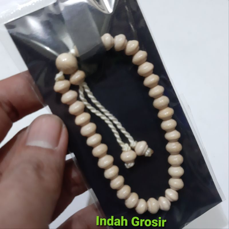 Gelang Kayu Kemuning Profil 33Butir 6mm Super Halus