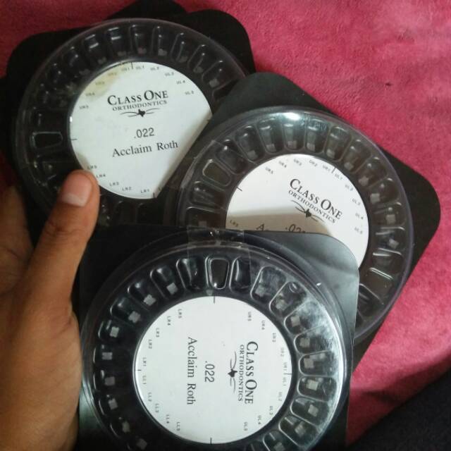 Behel Keramik class one murmer