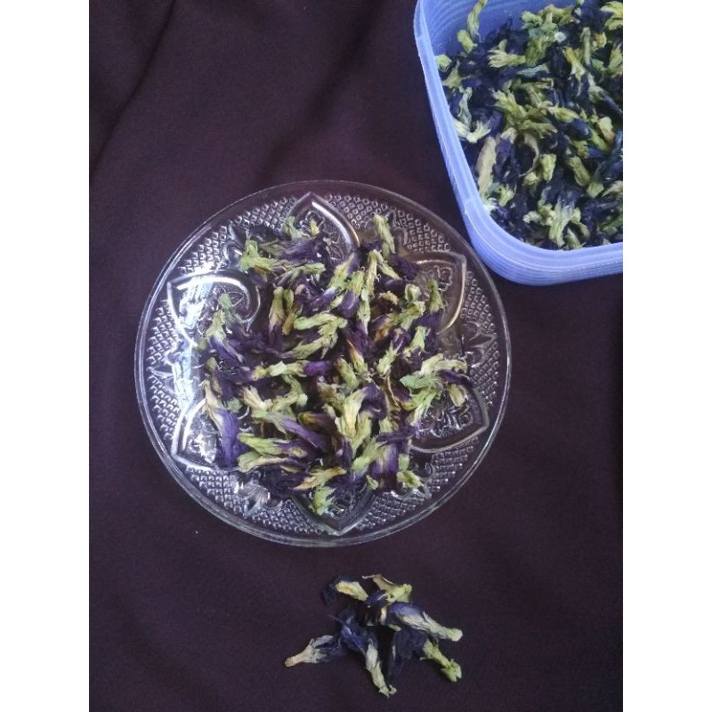 

Bunga telang kering