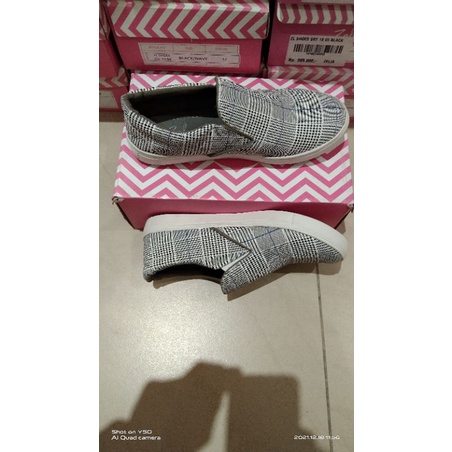 SEPATU SNEAKERS ZELIA PEREMPUAN ORIGINAL 100%