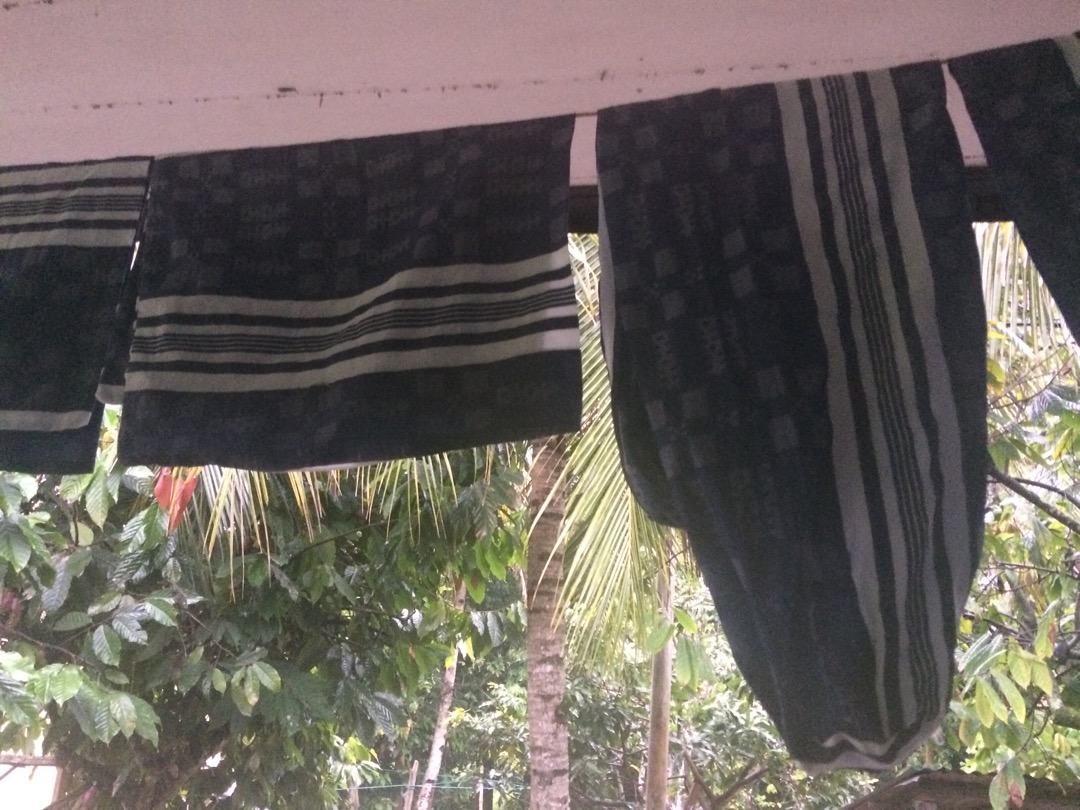 Sarung Kapuk / Urung Guling Kapuk / Kapuk Isi / Boneka Terbaru /kulit Guling Kapuk Buat Isi Kapuk