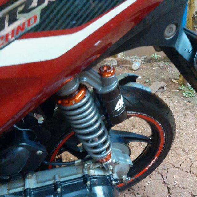 SHOCKBREAKER COPY WP 330MM Untuk BEAT VARIO125/150