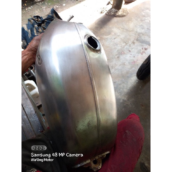 Tengki cb100 k2 original glatik 1973 mulus istimewa