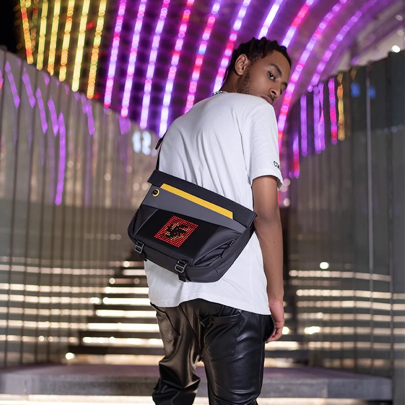 PIXOO SLINGBAG V - Customizable Pixel Art LED Display Sling Bag from DIVOOM - Tas Selempang Unik dengan LED Pixel dari DIVOOM