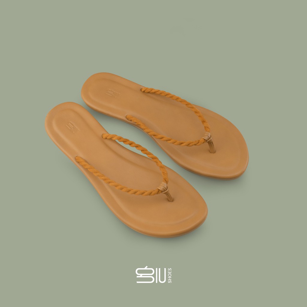 GIU Shoes - Akana in Tan