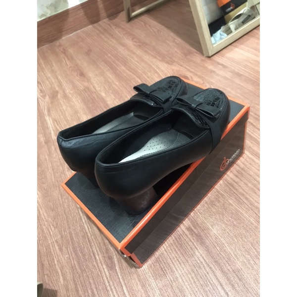 HEELS DONATELO PRELOVED SEPATU KERJA SEPATU PANTOFEL