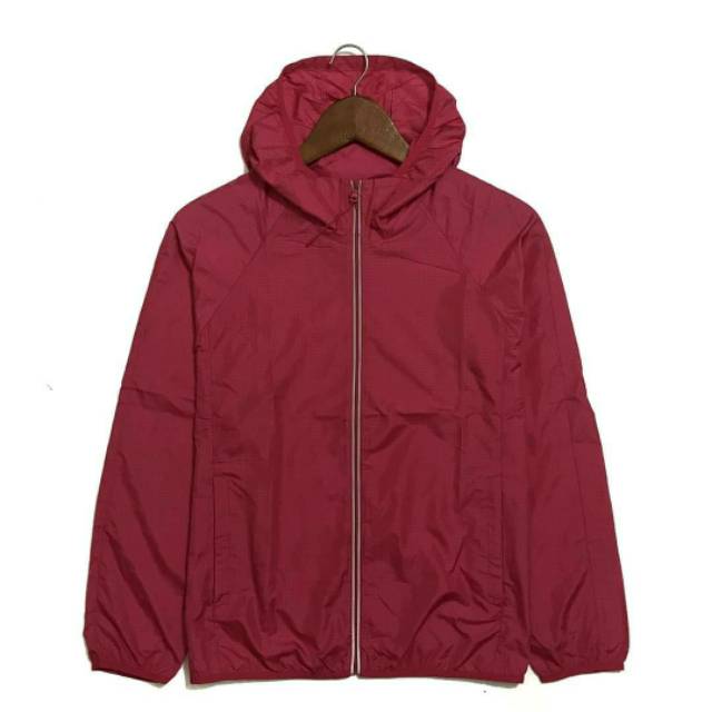 running jacket uniqlo