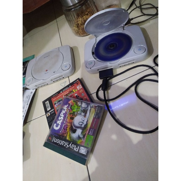 kaset kopi pabrik bukan burning PS1 PlayStation1 Casper friends around the world kondisi seperti bar