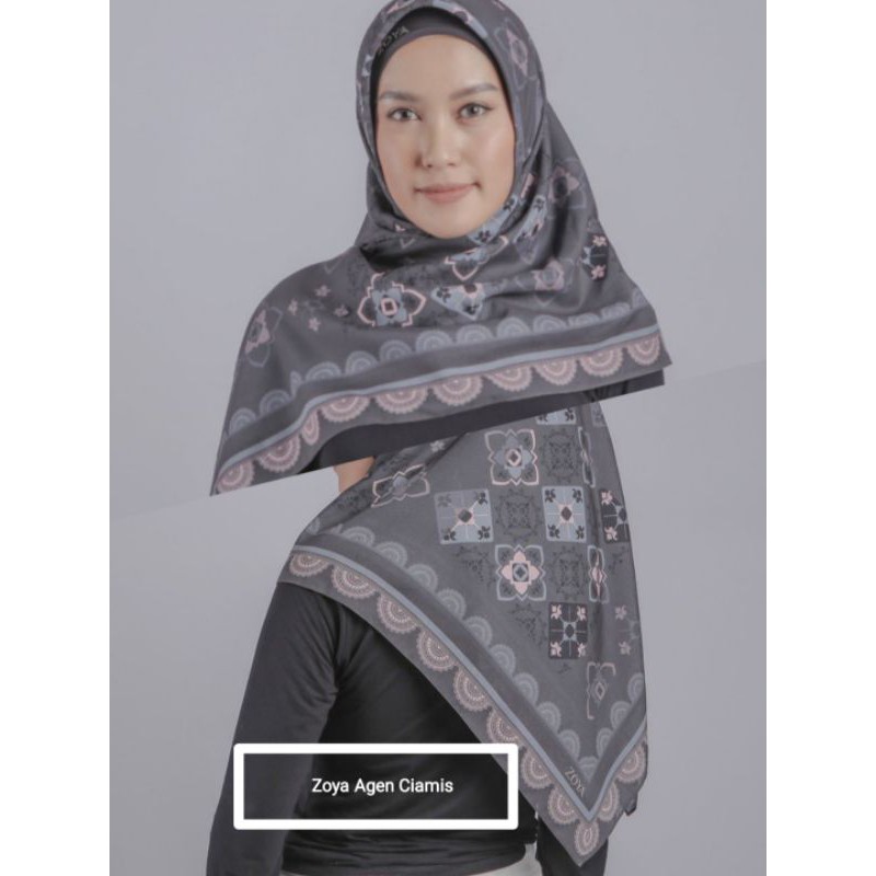 Zoya scarf Zofia | 2021