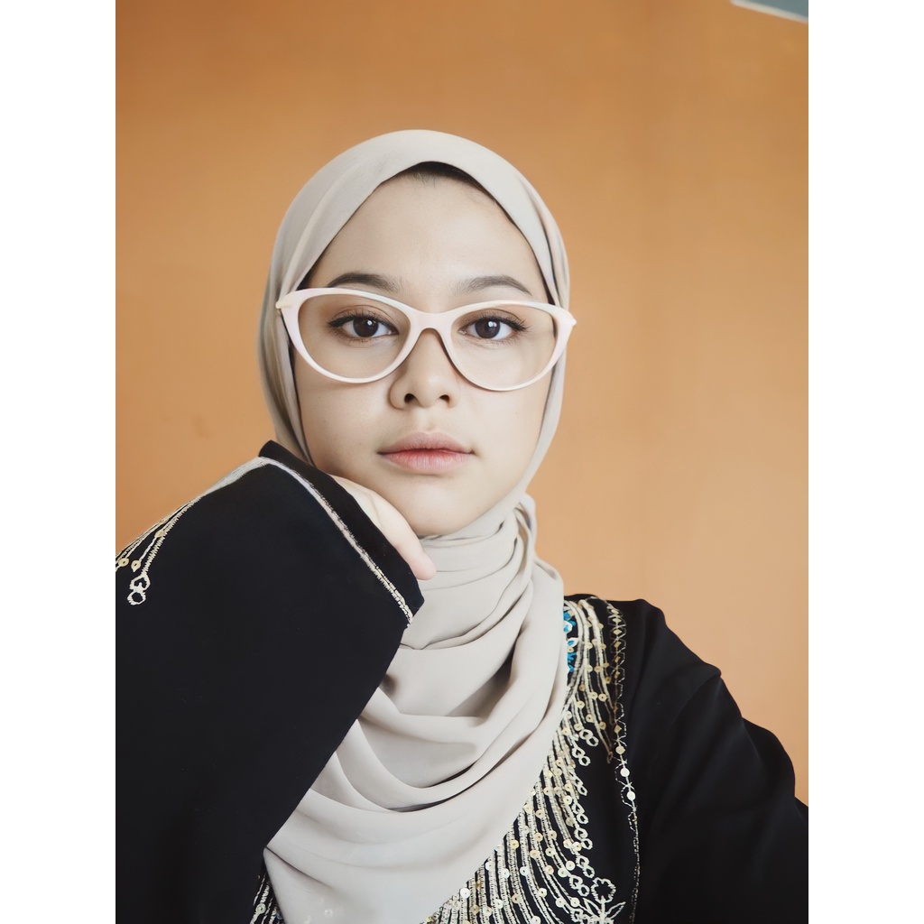 Flavia Eyewear - Kacamata Kira Cat Eye Acetat (custom minus, photochromic, blueray, bluechromic dan photobrown)