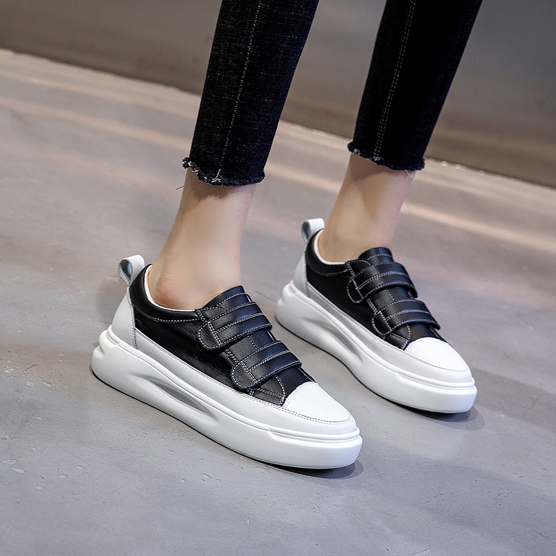 black and white shoes womens