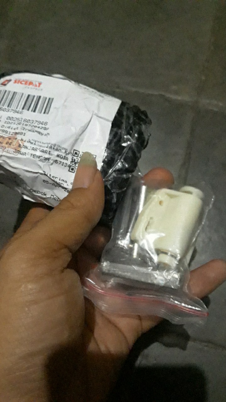 Engsel Kaca Jepit Pivot Single Komplit +push +magnit (glass Hinge)