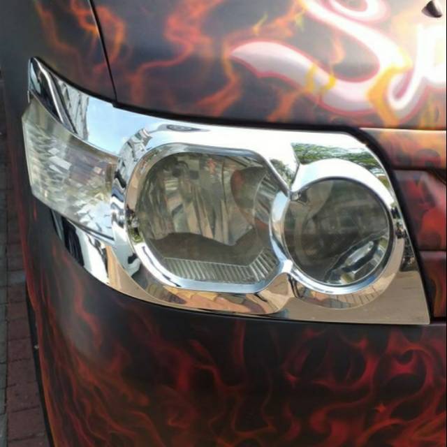 Garnis lampu depan Luxio chrome