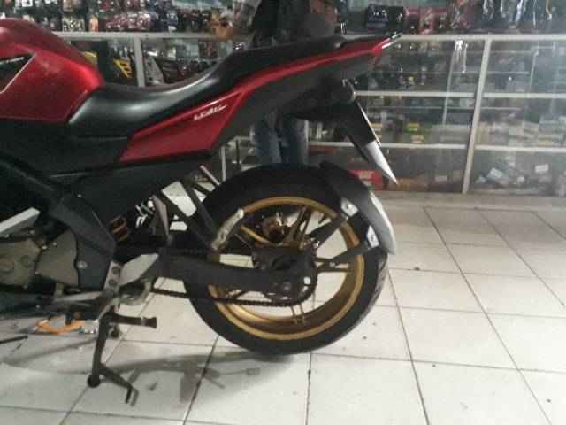 spakbor tambahan/ mudguard vixion gsx MXking cb dll