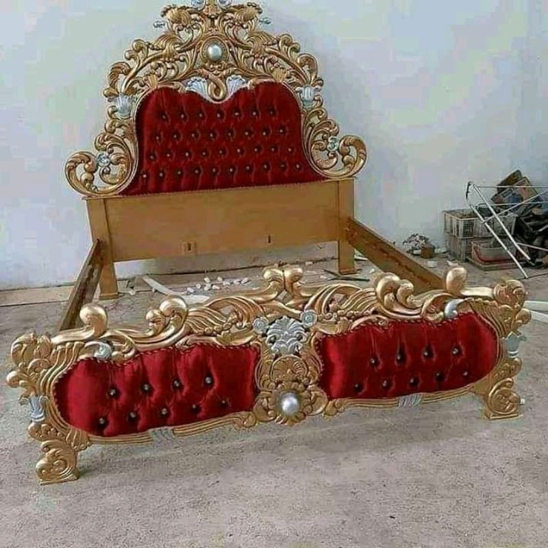 tempat tidur jati ukir mewah jepara