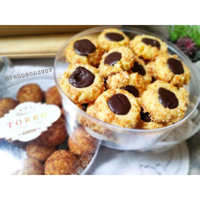 

THUMBPRINT KEJU COKELAT (@torrobakery) 500gr