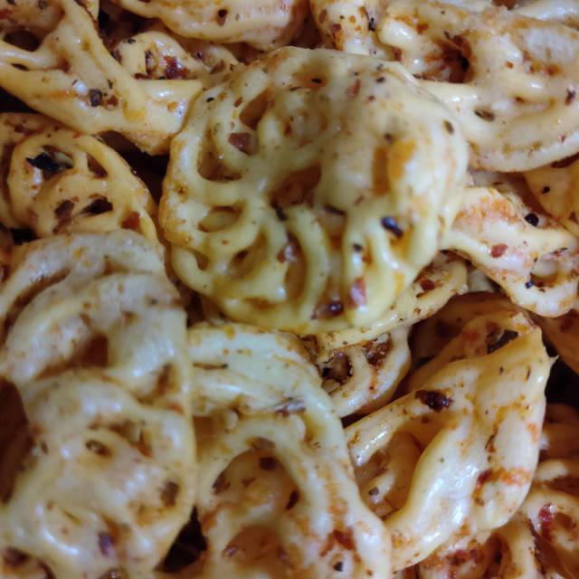 

Krupuk Seblak Peddas (250g)