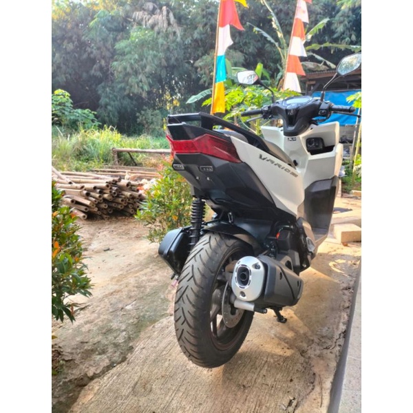 UNDERTAIL HONDA VARIO160 UNDERTAIL VARIO160 + LAMPU