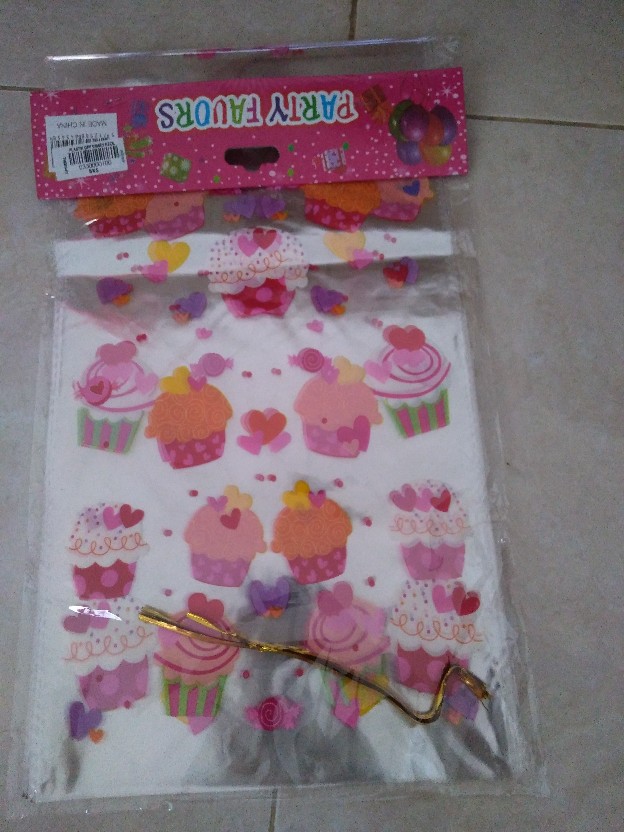 Plastik Ultah Motif