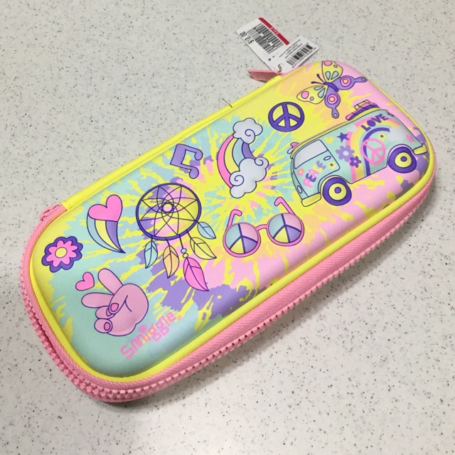 

Smiggle Pencil Hard Case Original Love Day