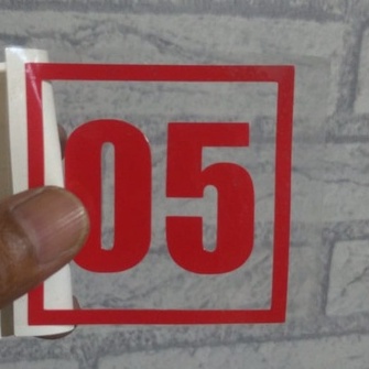 

STIKER NOMOR URUT / ACAK JUGA BISA MODEL ANGKA DLM KOTAK UKURAN 23 CM BAHAN ORACAL UNTUK DITEMPEL DI ETALASE KACA, LOKER ROOM, LEMARI, PINTU, MEJA KAFE DLL