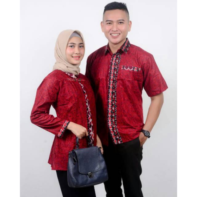 Couple batik Sarimbit Mega mendung merah