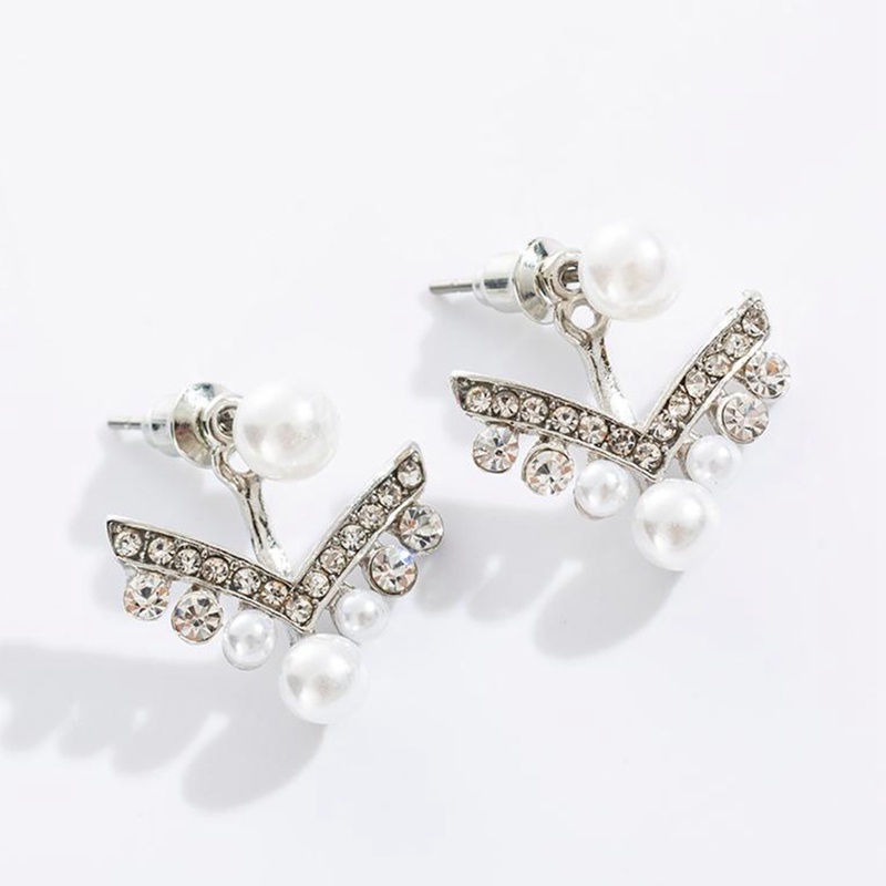 Anting Stud Tindik Hias Mutiara Gaya Modern Untuk Wanita
