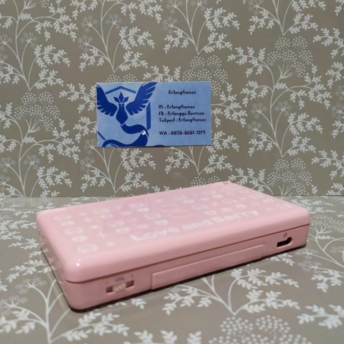 Nintendo DS Lite