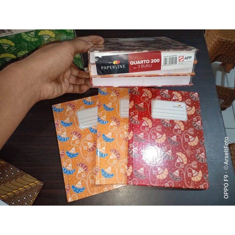 

BUKU HARD COVER PAPERLINE ISI 200 LEMBAR