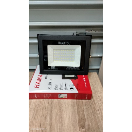 HAMATSU LAMPU SOROT LED 50 WATT SOROT LED 50 WATT SNI