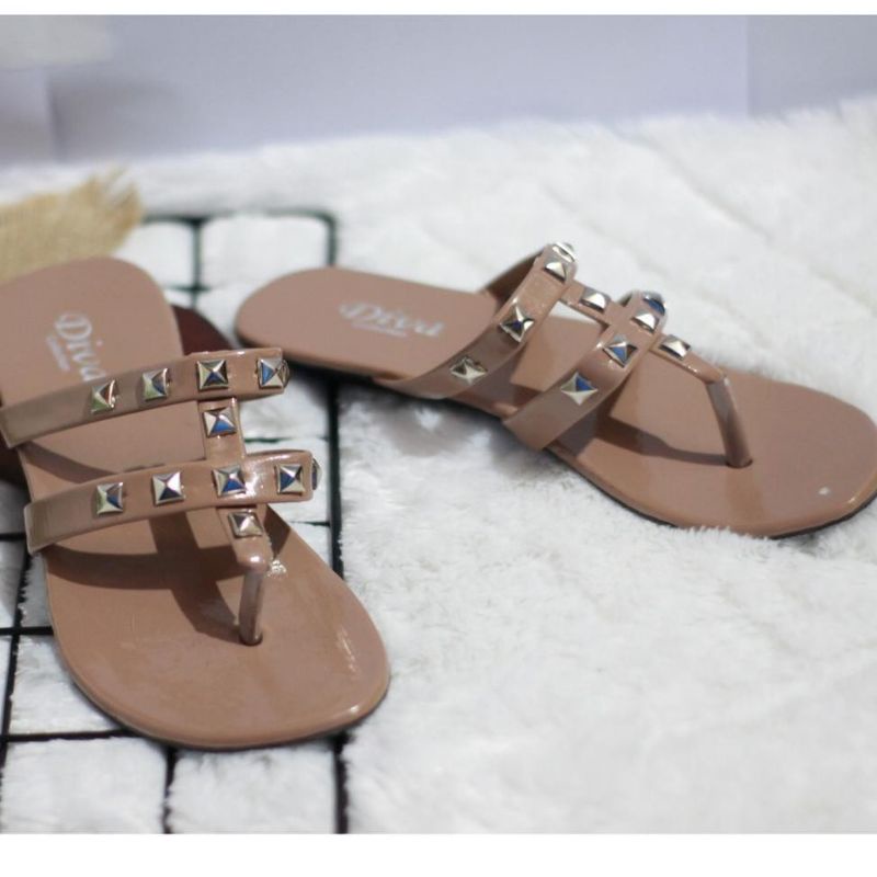 Sandal Wanita Jepit pita Pyramid VT 11