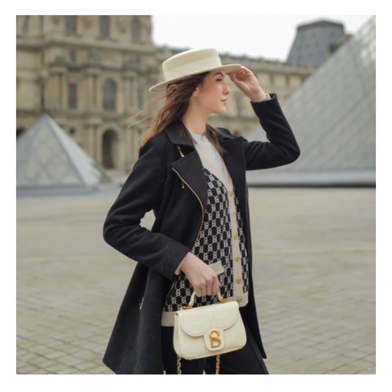 ALMA FLAP BAG SMALL SUGAR