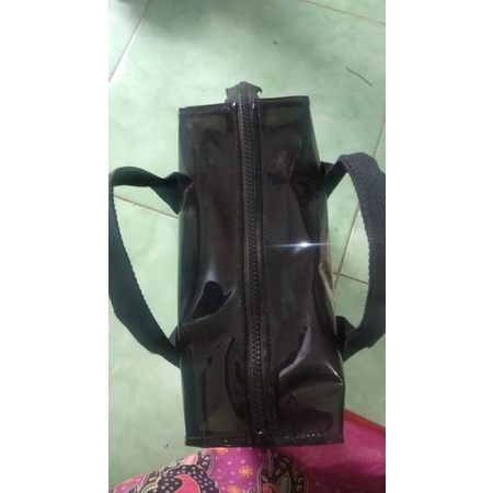 Tas mika hitam/pvc hitam resleting custom hampers