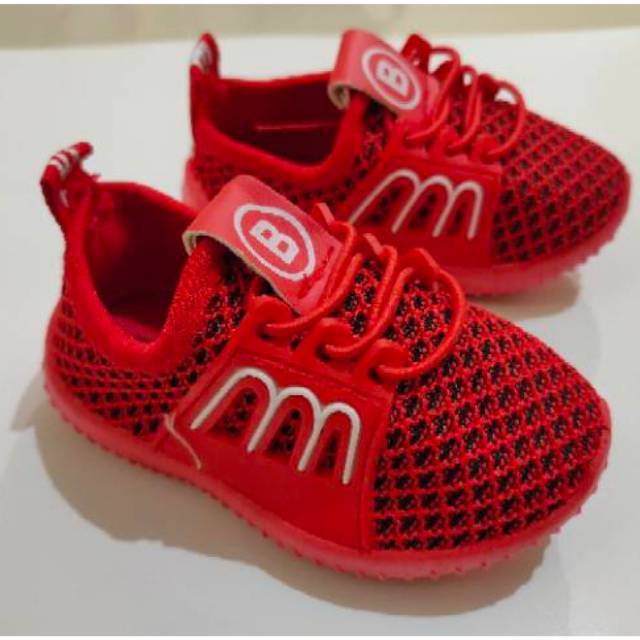 Sepatu import anak umur 1 hingga 3 tahun sol karet Sepatu import anak umur 1 hingga 3 tahun sol karet