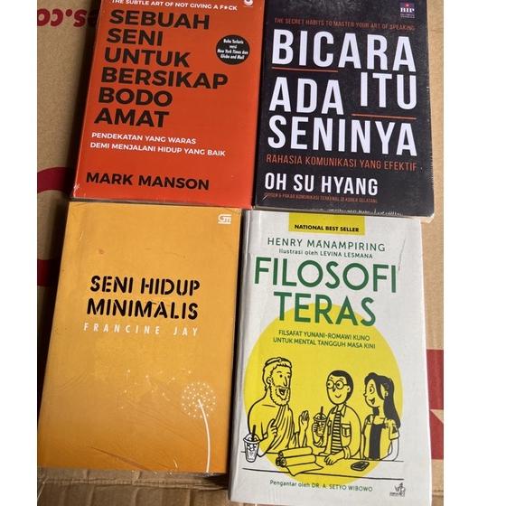 

SALEE!!!!.. PAKET 4 BUKU BICARA ITU ADA SENINYA, SENI MINIMALIS, BODO AMAT, FILOSOFI TERAS