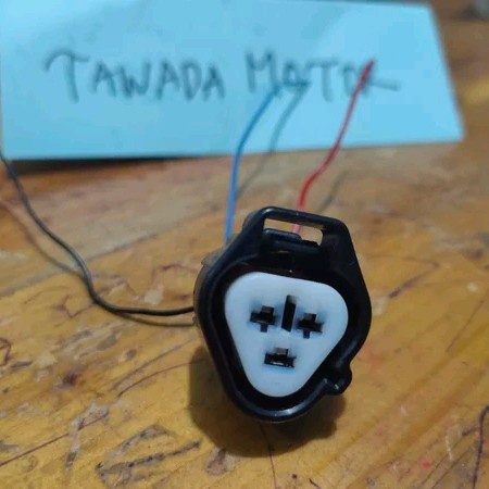 SOKET HEADLAMP LAMPU DEPAN 3PIN TOYOTA LEXUS