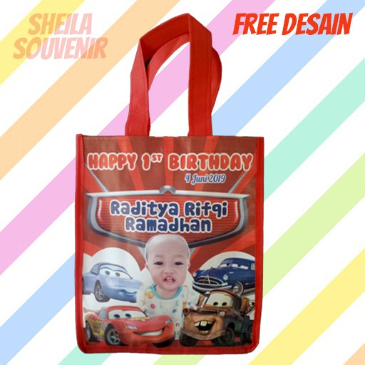 

Tas Souvenir Custom Ultah Pakai Foto dan Nama Anak