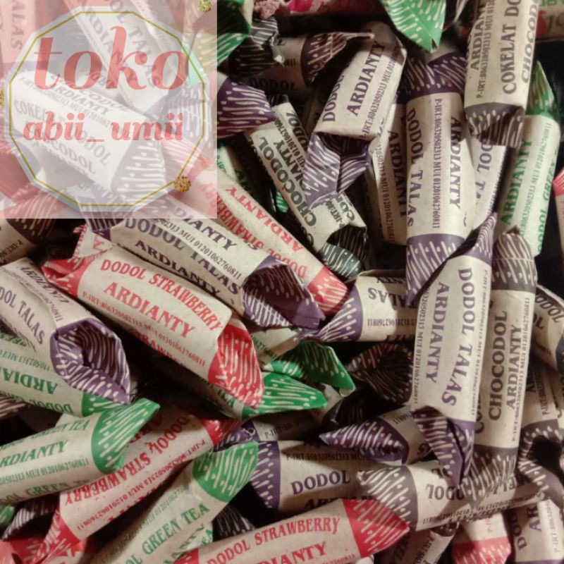 

[toko. abii_umii]premium kualiti Dodol Garut strobery,green tea, coklat 1kg