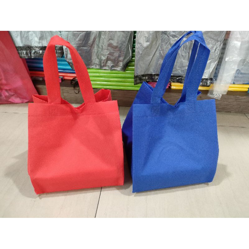 

Tas Spunbond / Box / Kotak / Hajatan / Atahan / Kantong / Sablon / Custom