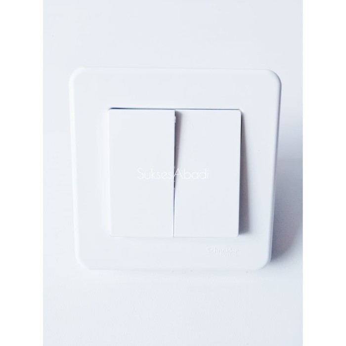 SAKLAR SERI / DOUBLE / GANDA LEONA SCHNEIDER